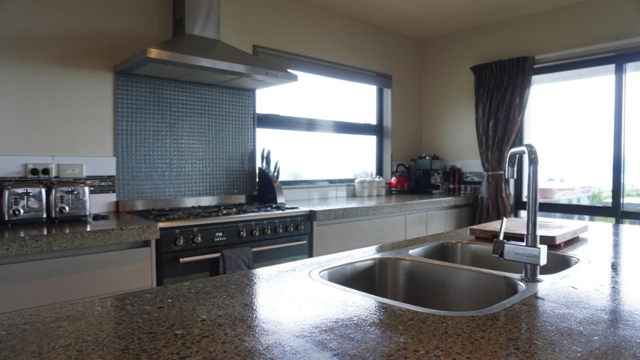 White House Bed & Breakfast Paraparaumu Eksteriør bilde